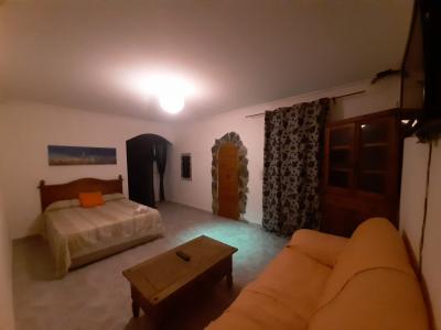 664349405:  en Cádiz