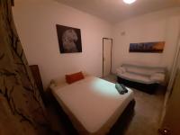 664349405:  en Cádiz