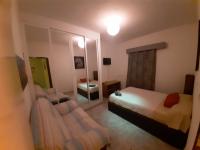 664349405:  en Cádiz