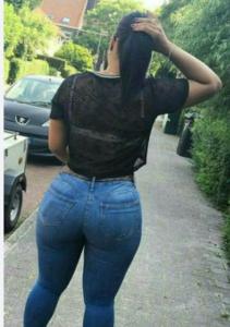 613530195: Chica busca chico en Málaga