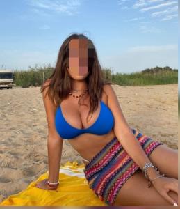 691550181: Chica busca chico en Barcelona