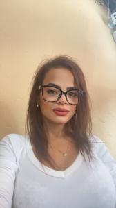 613836556: Chica busca chico en Madrid