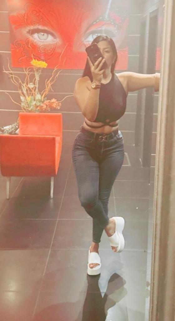 Chica busca chico en Cádiz: 