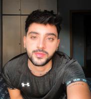 637705099: Chico busca chica en Navarra