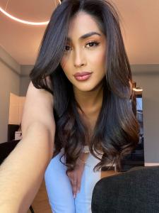 672317197: Transexual en Castellón