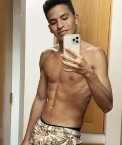 613287894: Chico busca chica en Granada