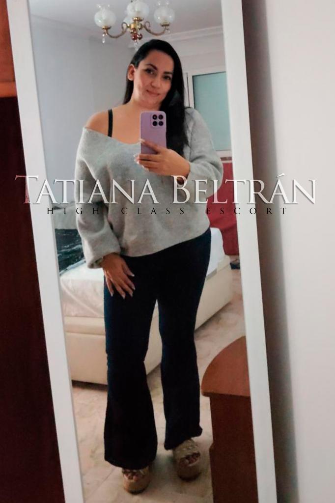 642884738: Chica busca chico en León