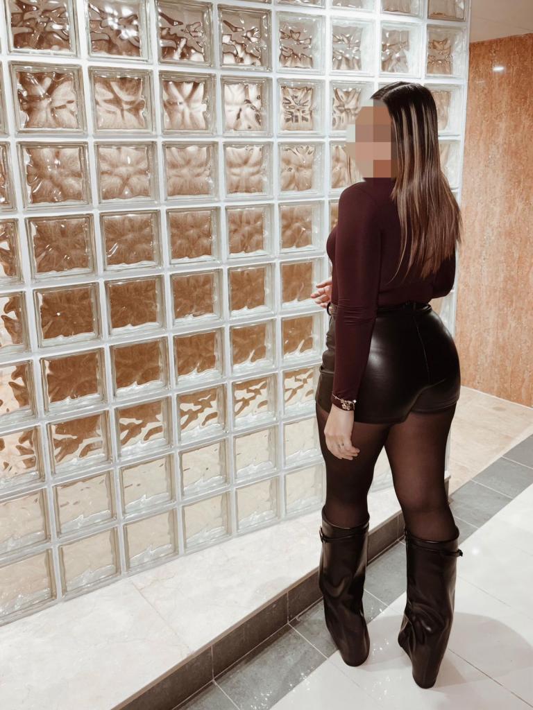 Chica busca chico en Navarra: 