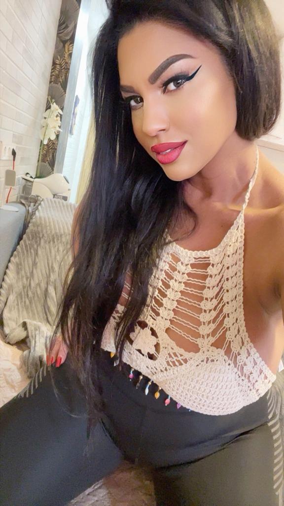 672949961: Travesti en Alicante