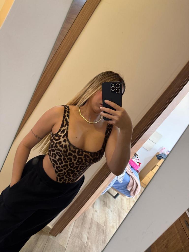 613219138: Chica busca chico en Sevilla