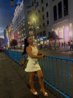 672536649: Chica busca chico en Madrid