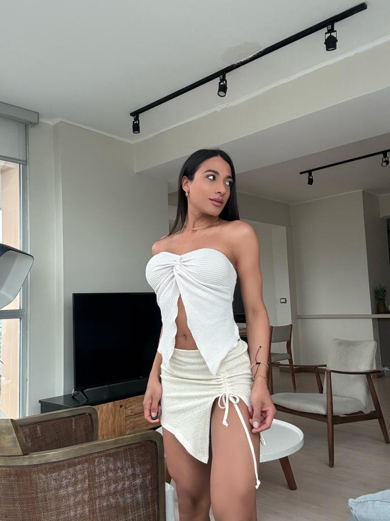 617737878: Travesti en Madrid