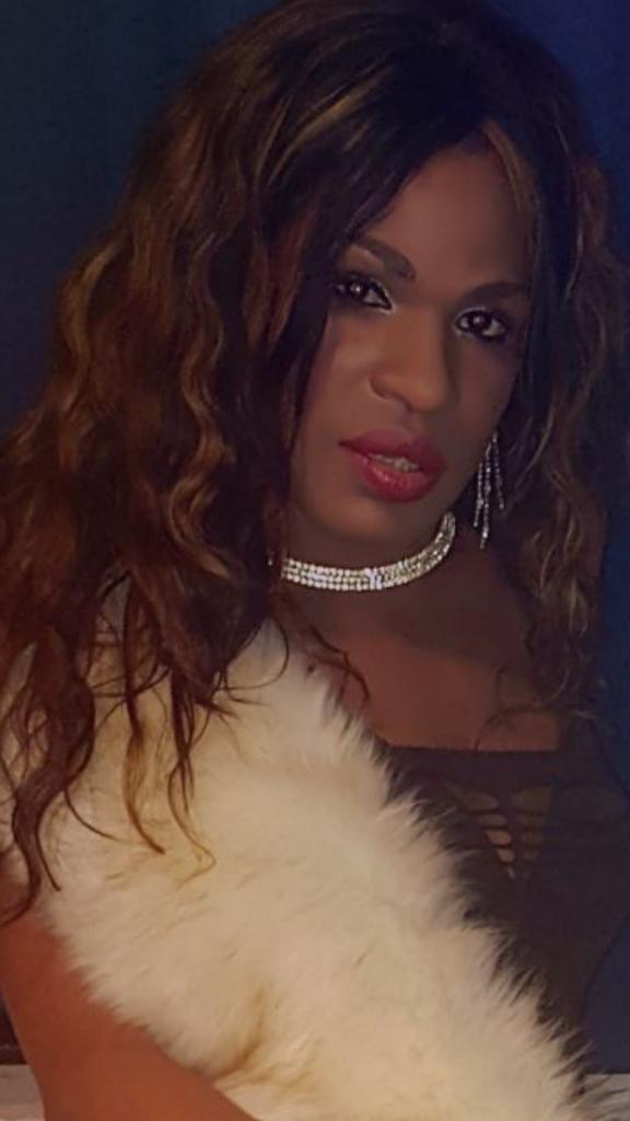 604176156: Transexual en Sevilla