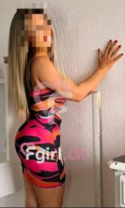 611804974: Chica busca chico en La Coruña