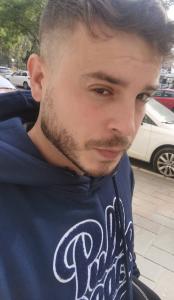 Chico busca chica en Málaga: 