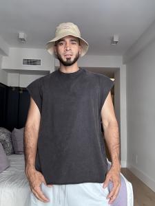 661002101: Chico busca chica en Sevilla