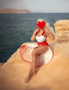 669746226: Chica busca chico en Almería