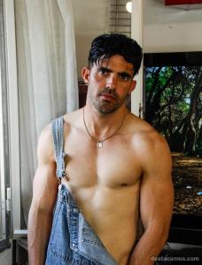 679599166: Chico busca chica en Valladolid