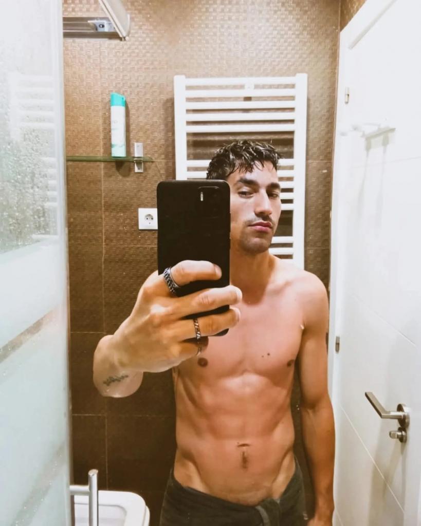 Chico busca chica en Madrid: 