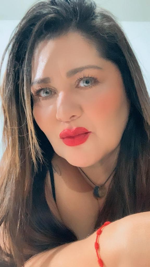 Chica busca chico en La Coruña: 