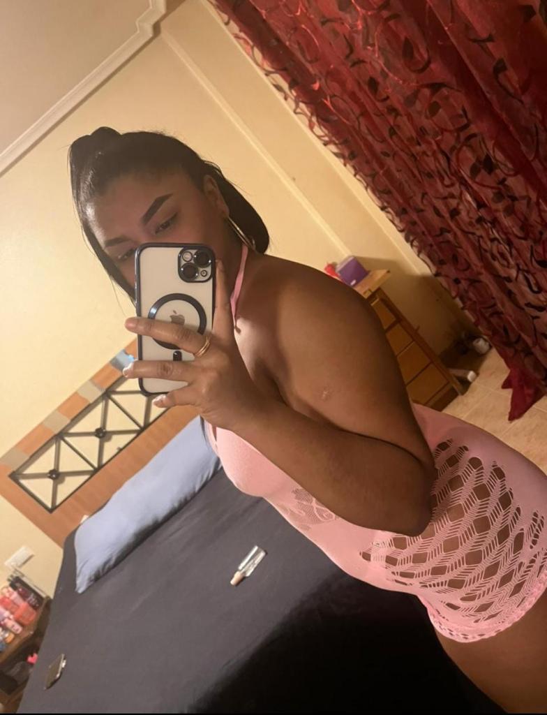 Chica busca chico en Alicante: 