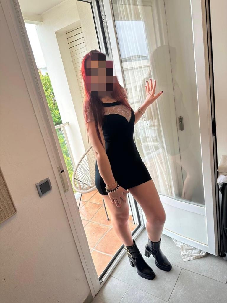 662235169: Chica busca chico en Málaga