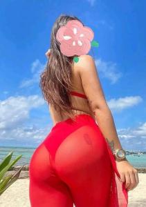 643398061: Chica busca chico en Murcia