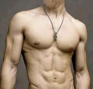 613578339: Chico busca chica en Gerona