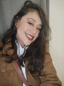 613579358: Chica busca chico en Salamanca