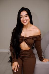 666314324: Chica busca chico en Ibiza