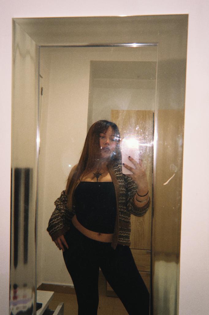 632243633: Chica busca chico en Córdoba