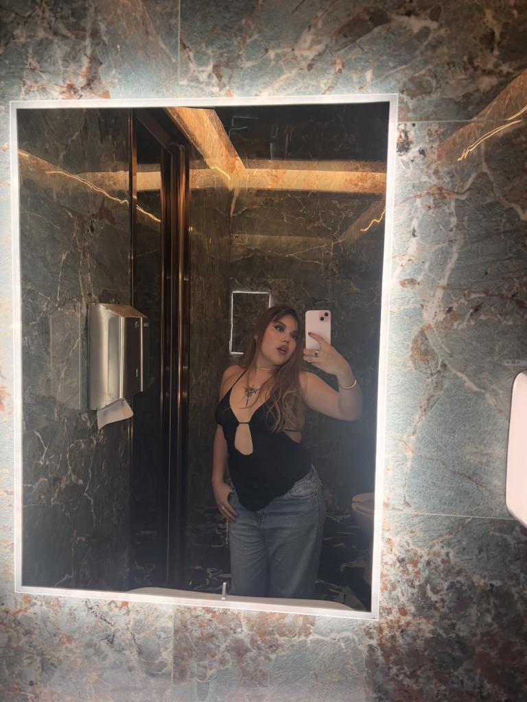 632243633: Chica busca chico en Córdoba