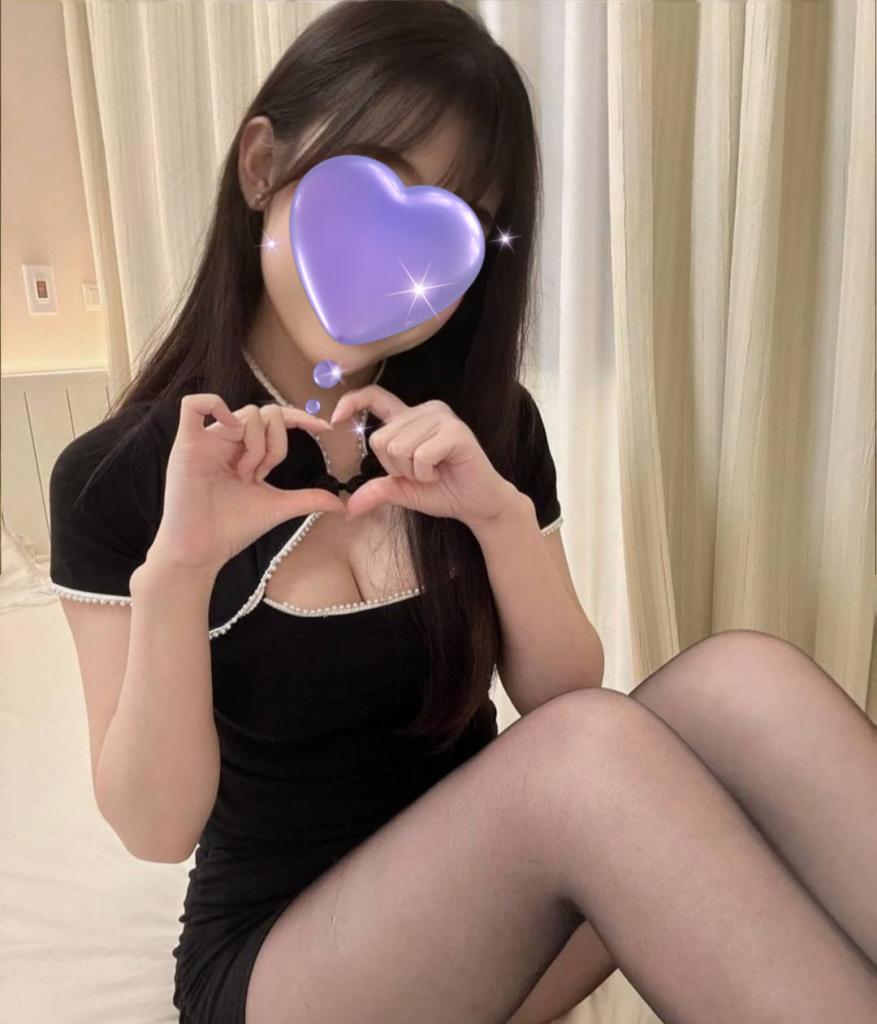 653817332: Chica busca chico en Barcelona