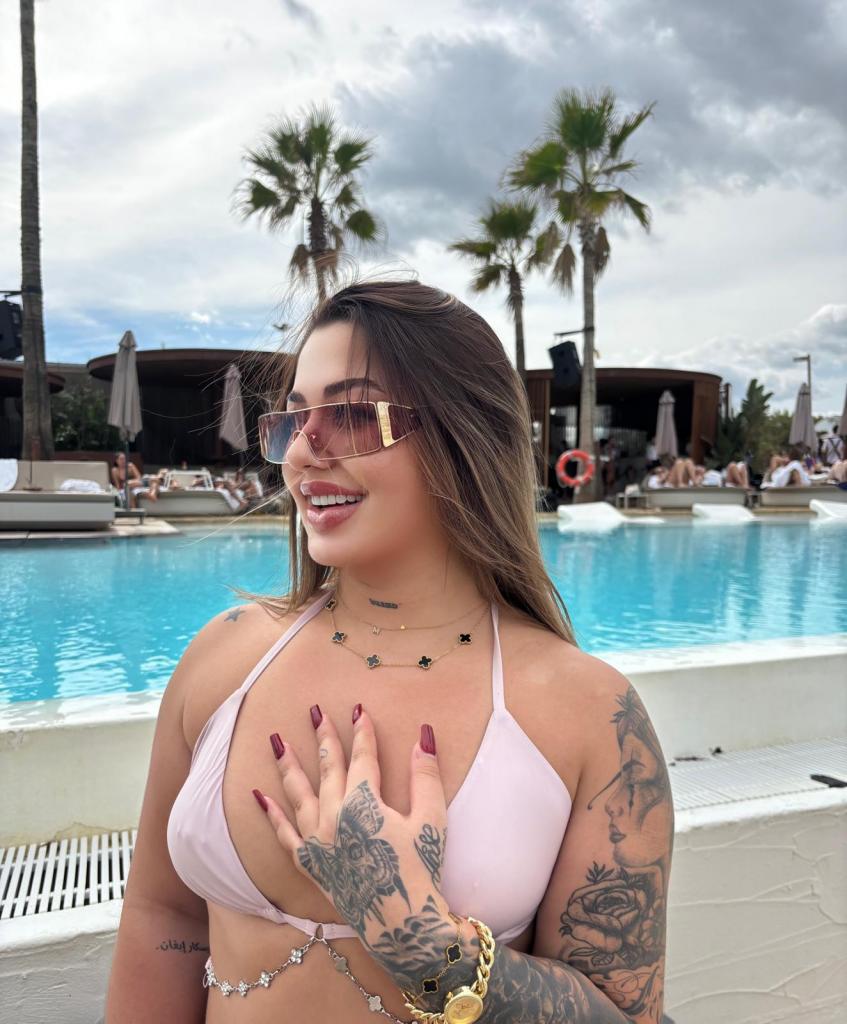 Chica busca chico en Valencia: Chica busca chico