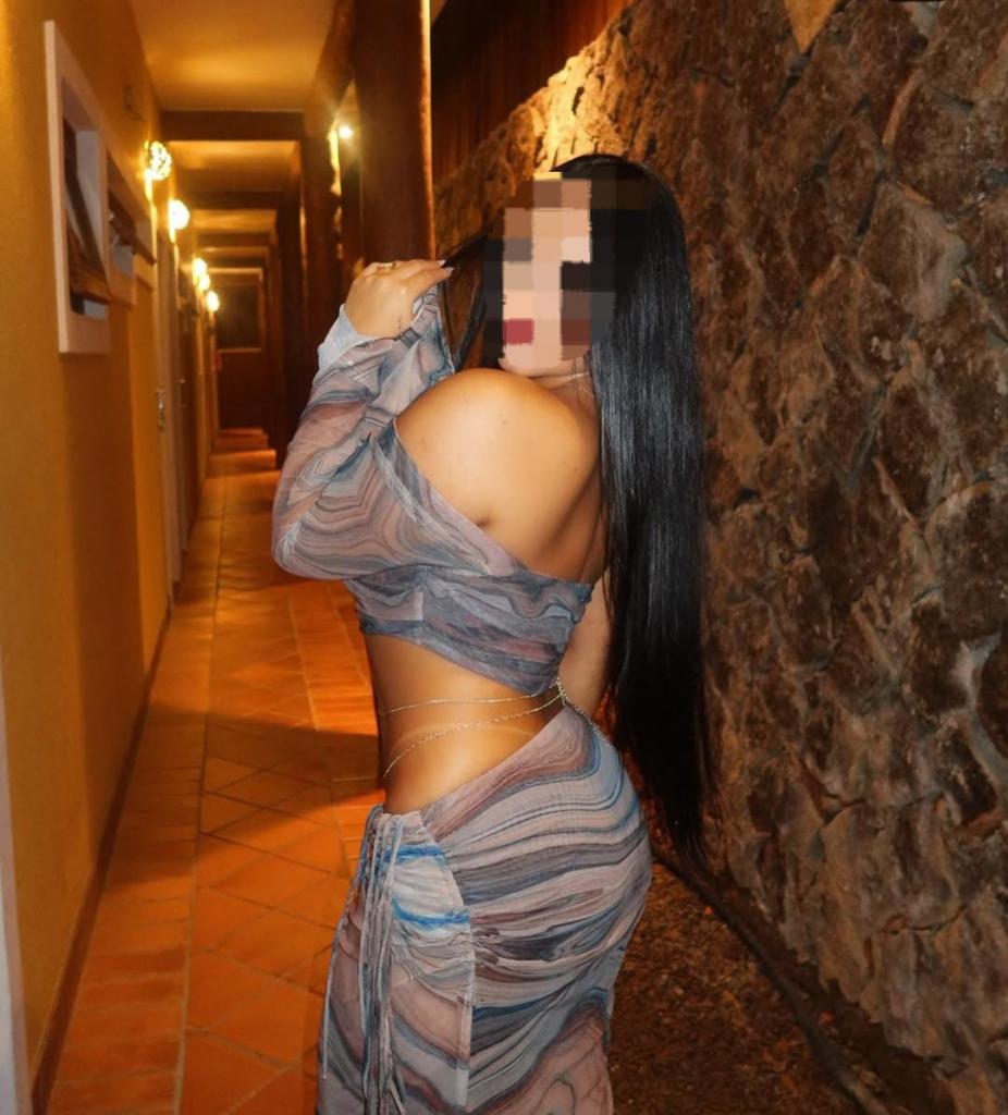 624774801: Chica busca chico en Madrid