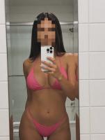 667775834: Chica busca chico en Sevilla