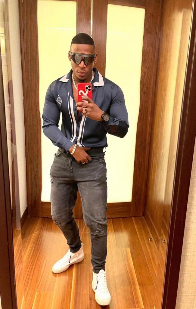 Chico busca chica en Barcelona: 