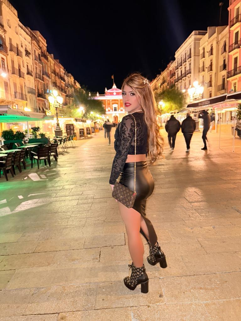 666219811: Travesti en Zaragoza