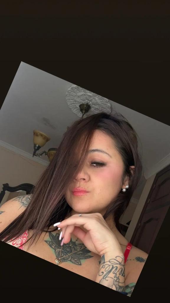 Chica busca chico en Cádiz: 