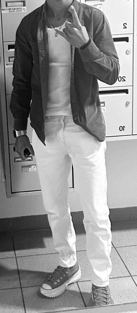 627215847: Chico busca chica en Guipúzcoa