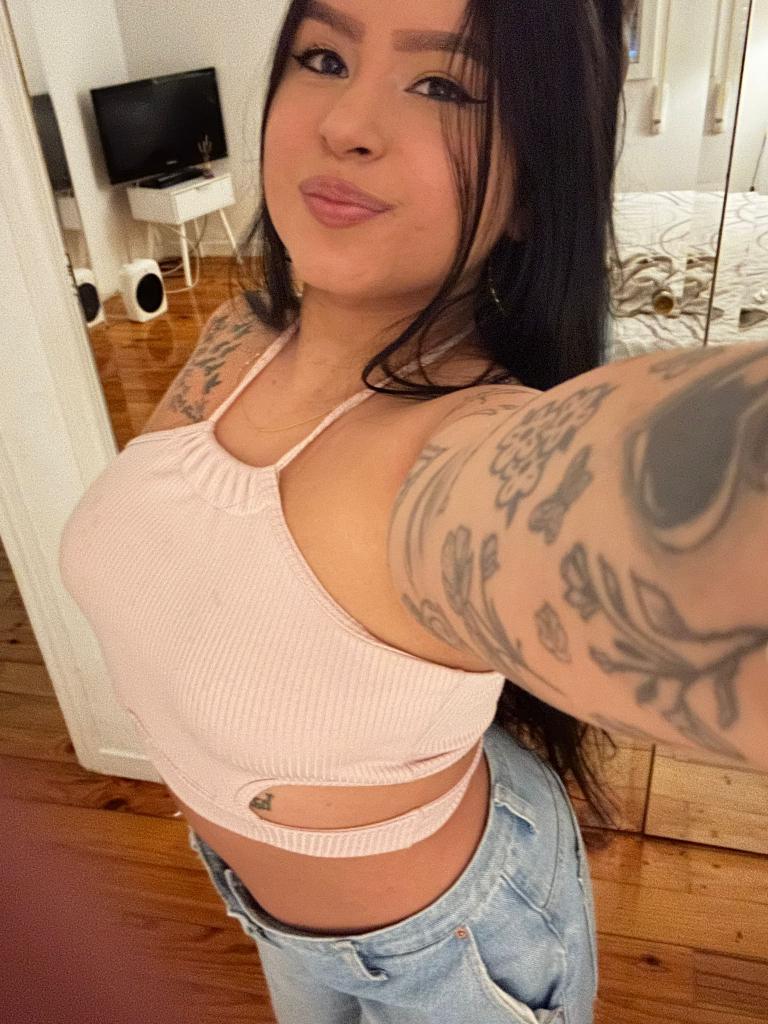 Chica busca chico en Pontevedra: Chica busca chico