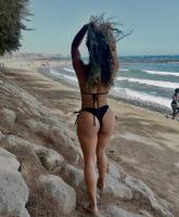 643796437: Chica busca chico en Tenerife
