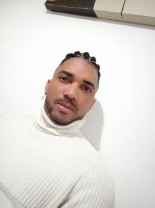 602640002: Chico busca chica en Madrid