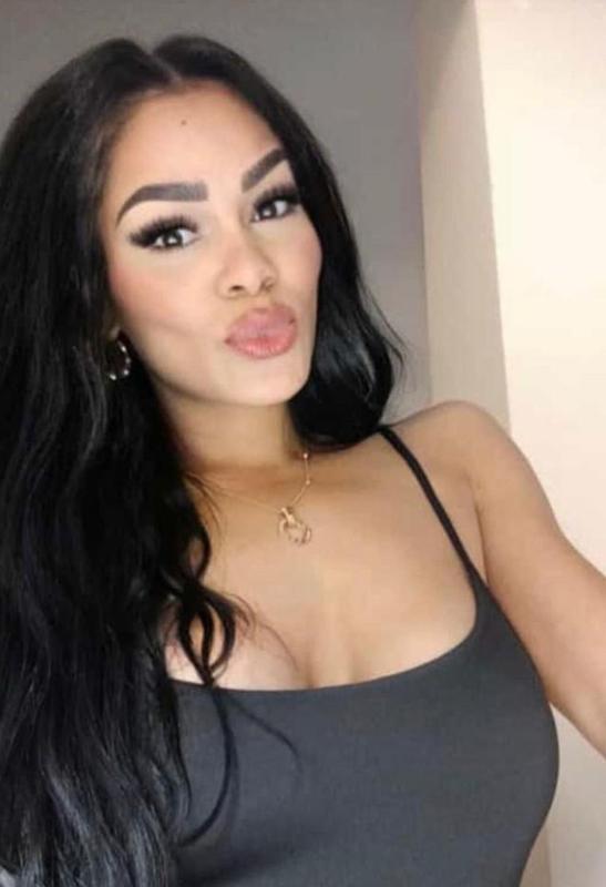 602634833: Chica busca chico en Pontevedra