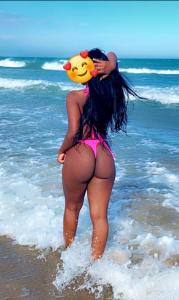 612236645: Chica busca chico en Madrid