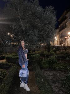 614392991: Transexual en Alicante