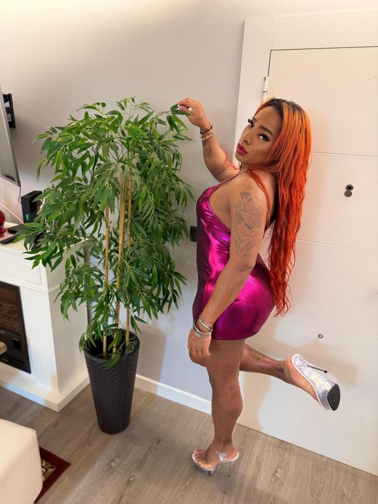 614559833: Travesti en Zaragoza