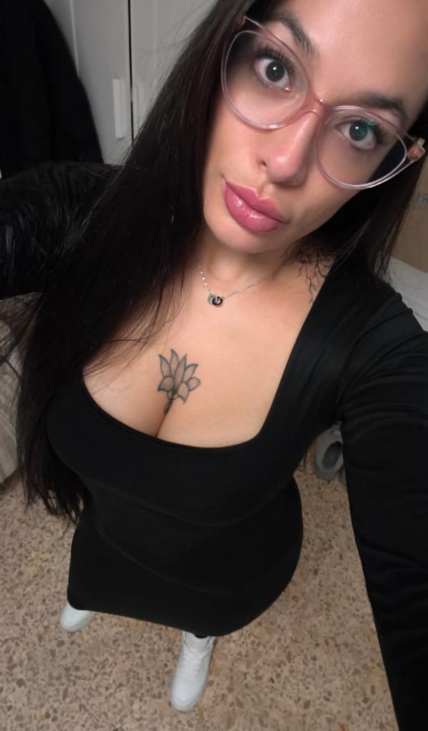 Chica busca chico en Castellón: 