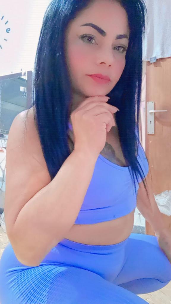 Chica busca chico en Tenerife: 