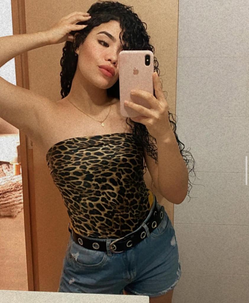 Chica busca chico en Almería: 